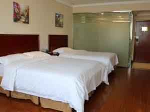 Green Tree Inn Gaoyou Tonghu Road Beihai Express Hotel Chang-čou Exteriér fotografie